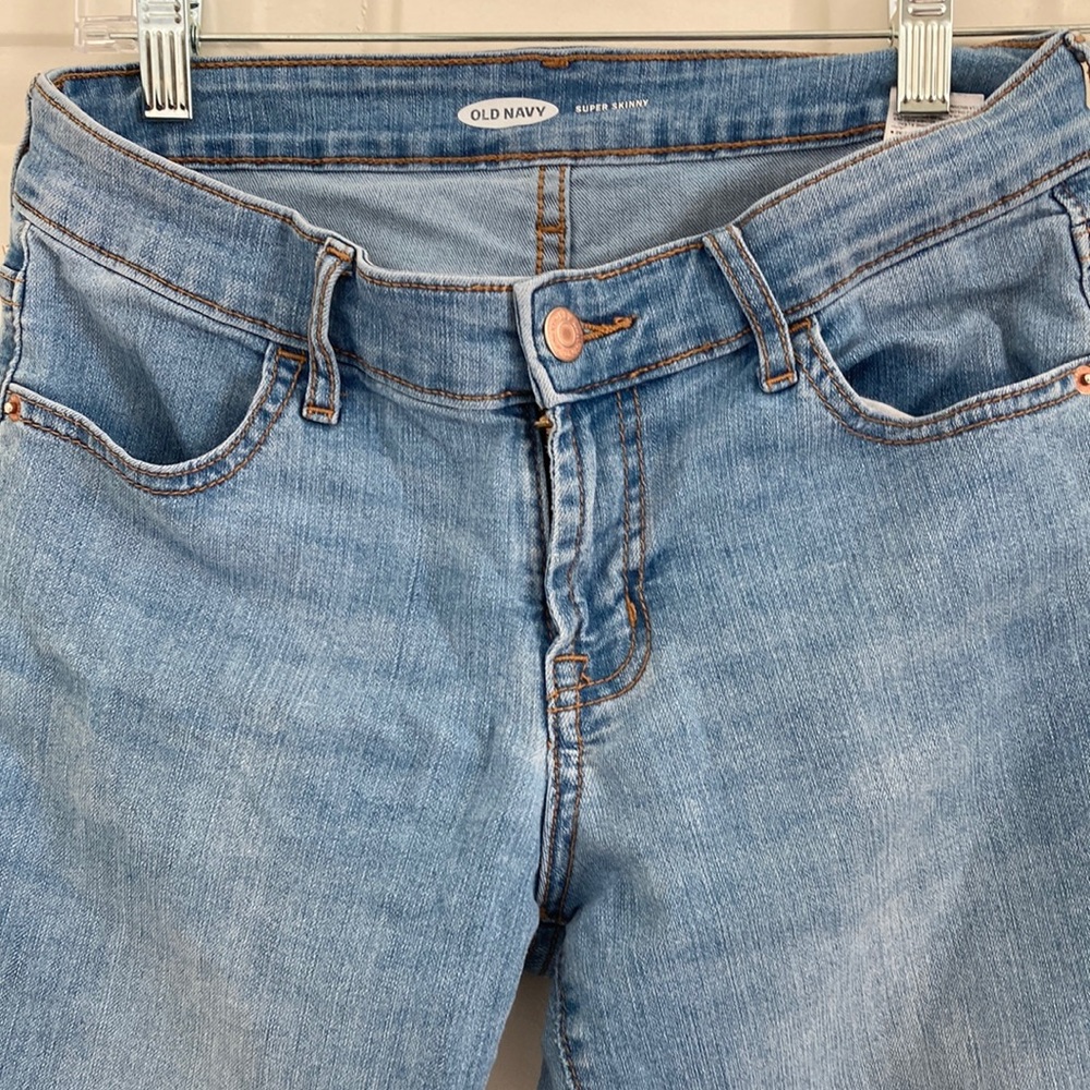 4 P Old Navy Super Skinny Jeans Light Wash